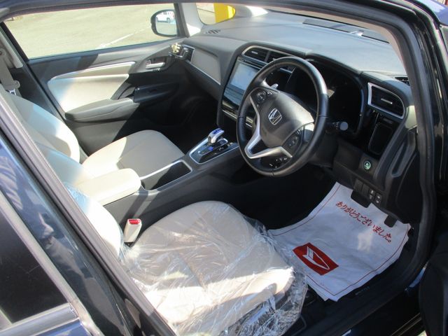 HONDA SHUTTLE HYBRID 2015