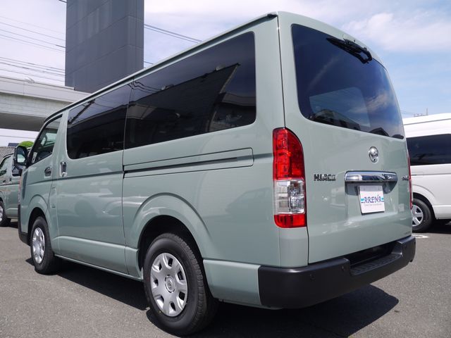 TOYOTA HIACE van 2WD 2025