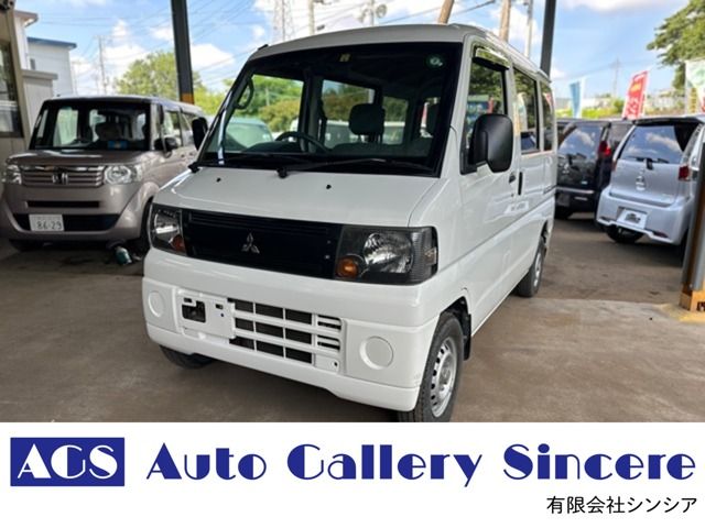 MITSUBISHI MINICAB van 2009