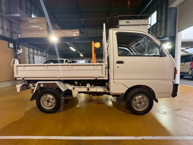 MITSUBISHI MINICAB dump 4WD 1993
