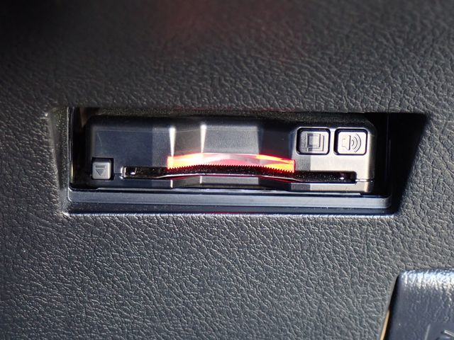 TOYOTA COROLLA FIELDER HYBRID 2023