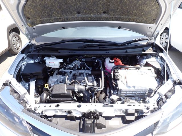 TOYOTA COROLLA FIELDER HYBRID 2023