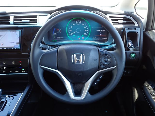 HONDA SHUTTLE HYBRID 2022