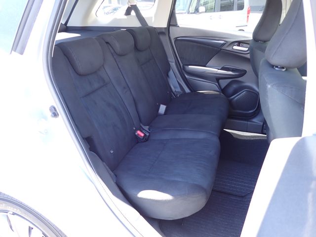 HONDA SHUTTLE HYBRID 2022