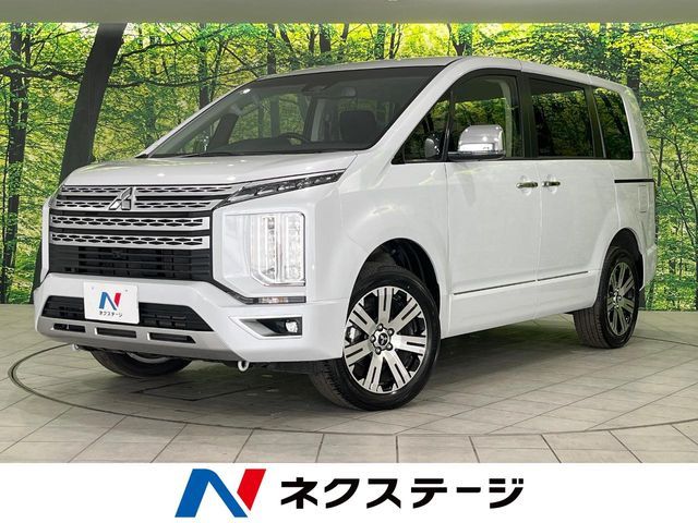MITSUBISHI DELICA D:5 4WD 2024