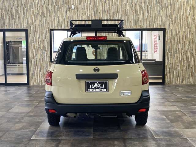 NISSAN NV150 AD 2WD 2017