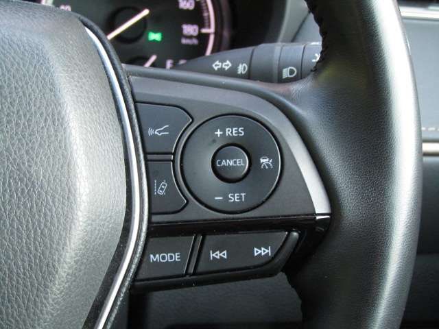 TOYOTA HARRIER 2WD 2022