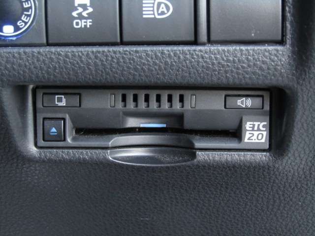 TOYOTA HARRIER 2WD 2022