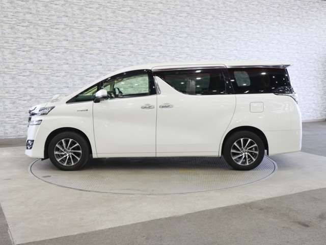 TOYOTA VELLFIRE  HYBRID 4WD 2015