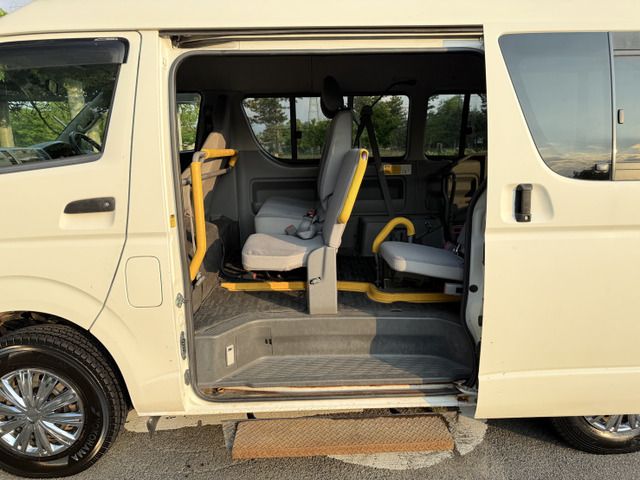 TOYOTA HIACE van 4WD 2008