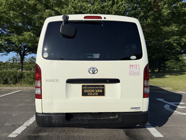 TOYOTA HIACE van 4WD 2015