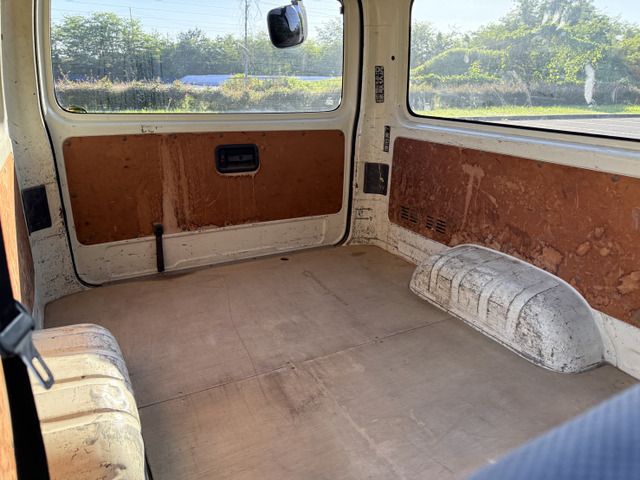 TOYOTA HIACE van 4WD 2015