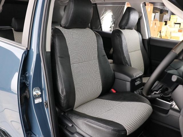 TOYOTA LANDCRUISER PRADO 2019