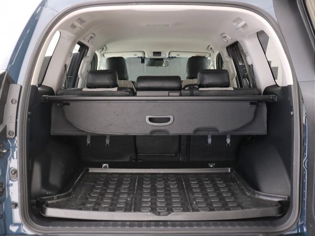 TOYOTA LANDCRUISER PRADO 2019