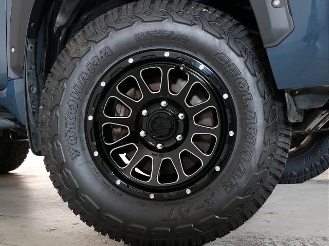 TOYOTA LANDCRUISER PRADO 2019