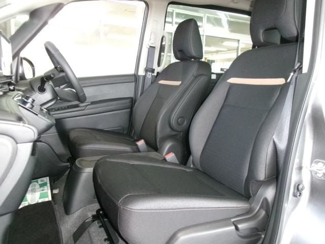 NISSAN SERENA  WG 4WD 2024