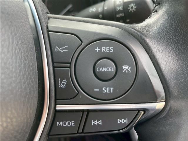 TOYOTA CAMRY HYBRID 2018