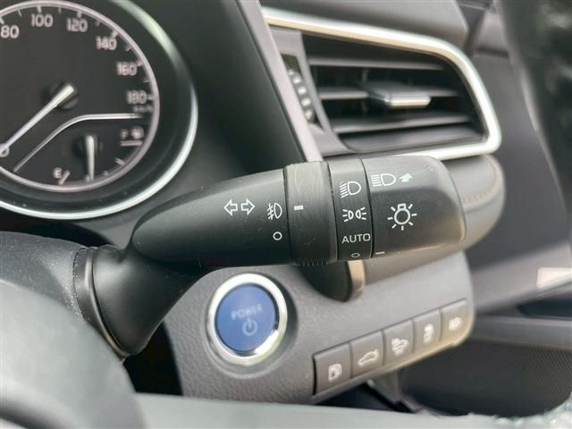 TOYOTA CAMRY HYBRID 2018