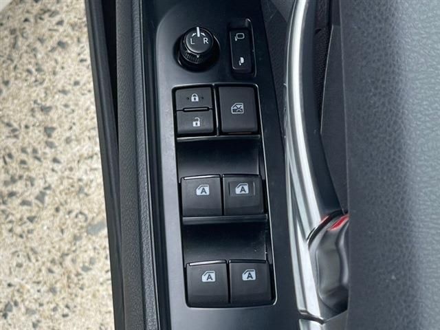 TOYOTA CAMRY HYBRID 2018