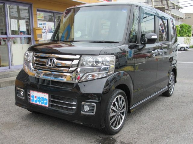 HONDA N BOX CUSTOM 2016