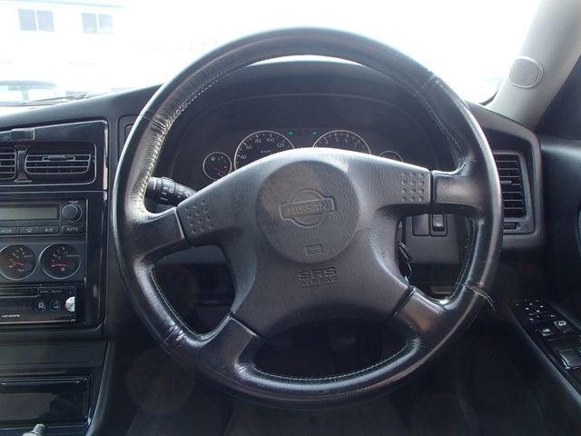 NISSAN STAGEA 4WD 1998