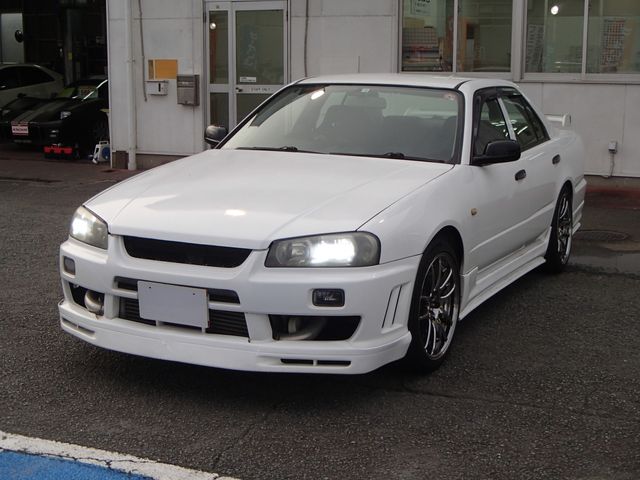 NISSAN SKYLINE 1999
