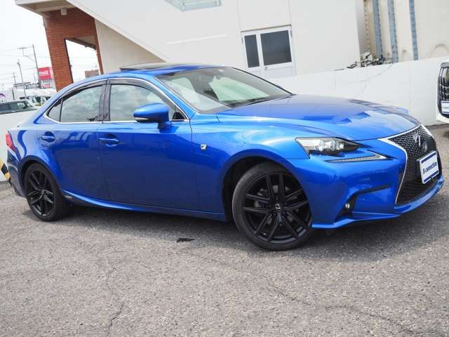 TOYOTA LEXUS IS300h 2013