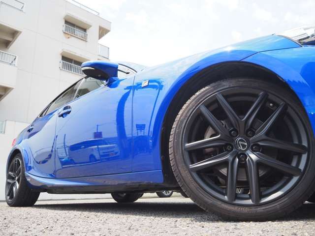 TOYOTA LEXUS IS300h 2013