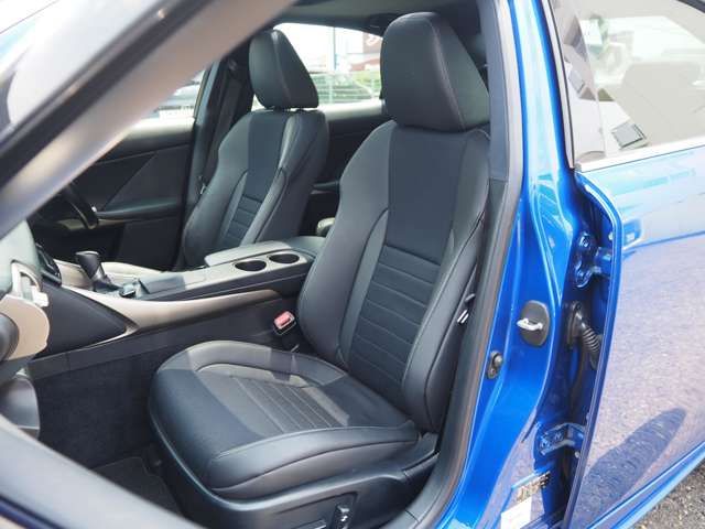 TOYOTA LEXUS IS300h 2013