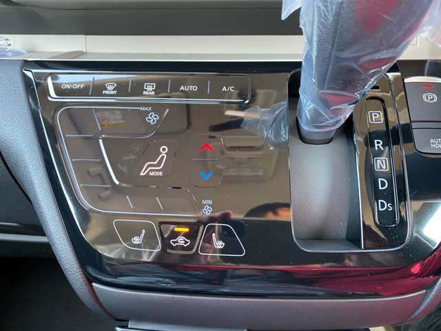 MITSUBISHI DELICA MINI 2024