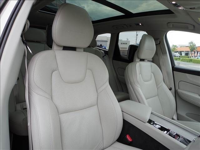 VOLVO VOLVO XC60 2017