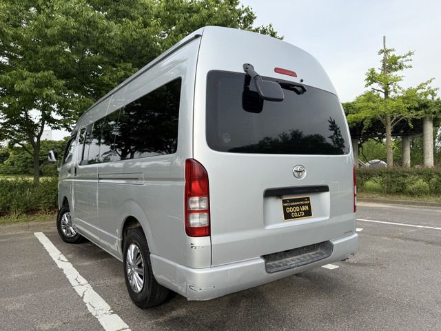 TOYOTA HIACE van 4WD 2007