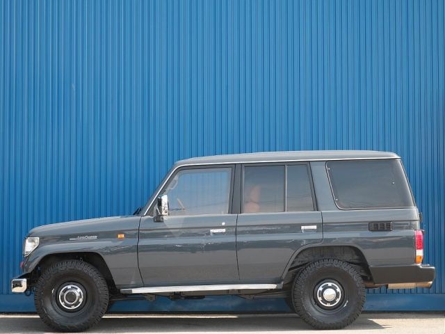 TOYOTA LANDCRUISER PRADO 1995