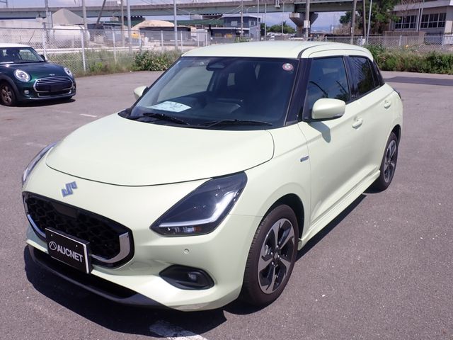 SUZUKI SWIFT 2023