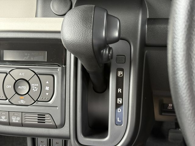 SUZUKI Spacia 4WD 2025