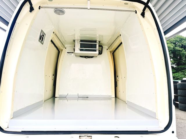 DAIHATSU HIJET CARGO 4WD 2017