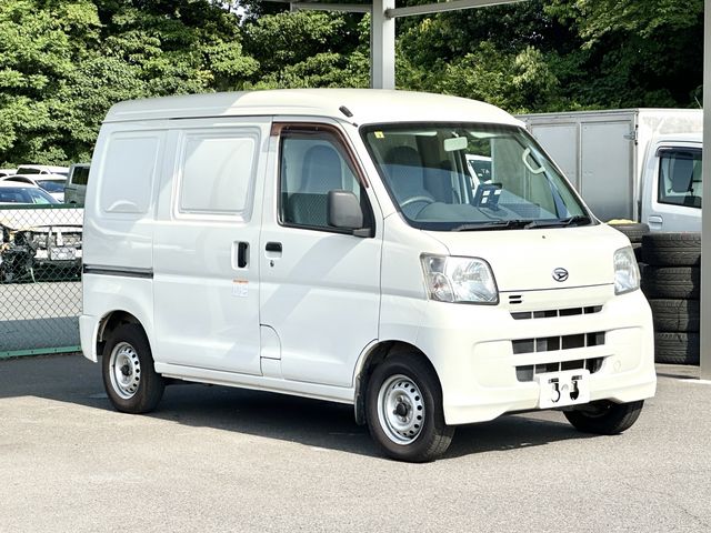 DAIHATSU HIJET CARGO 4WD 2017