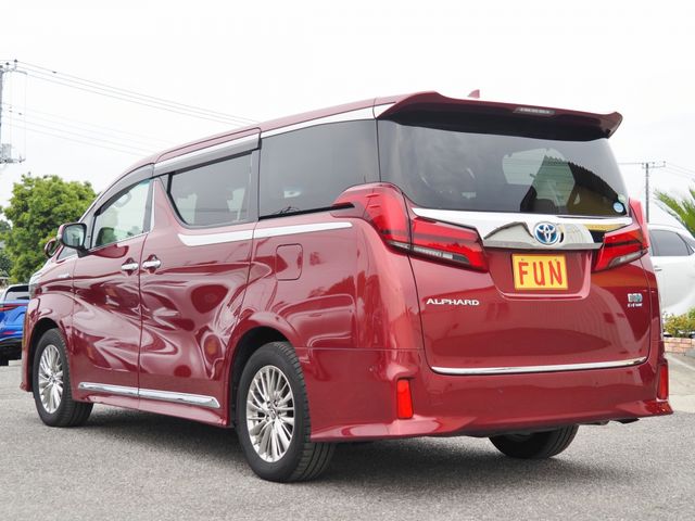 TOYOTA ALPHARD hybrid 4WD 2018