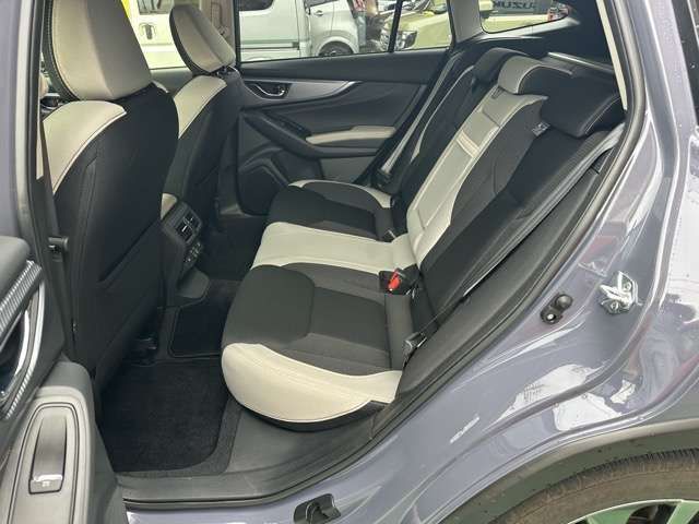 SUBARU LEVORG LAYBACK 2024