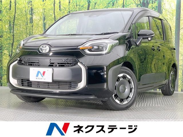 TOYOTA SIENTA HYBRID 2023