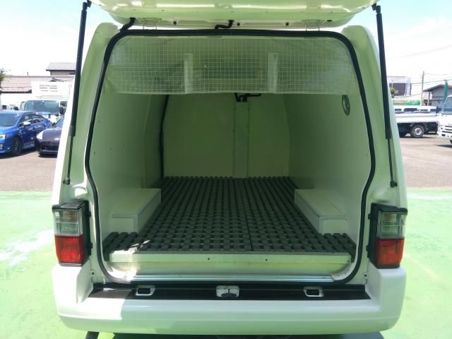 MAZDA BONGO van 2WD 2018