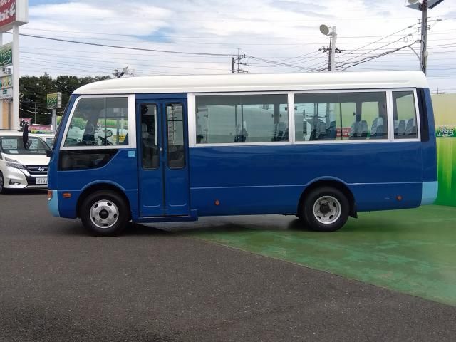 MITSUBISHI ROSA 2018