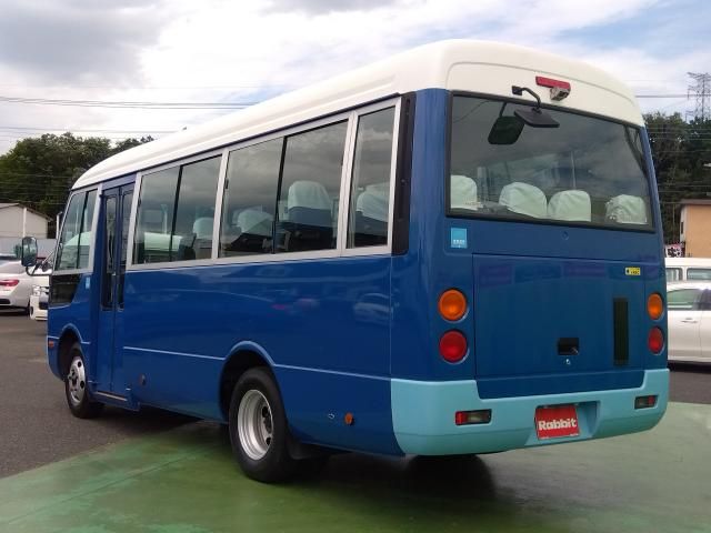 MITSUBISHI ROSA 2018