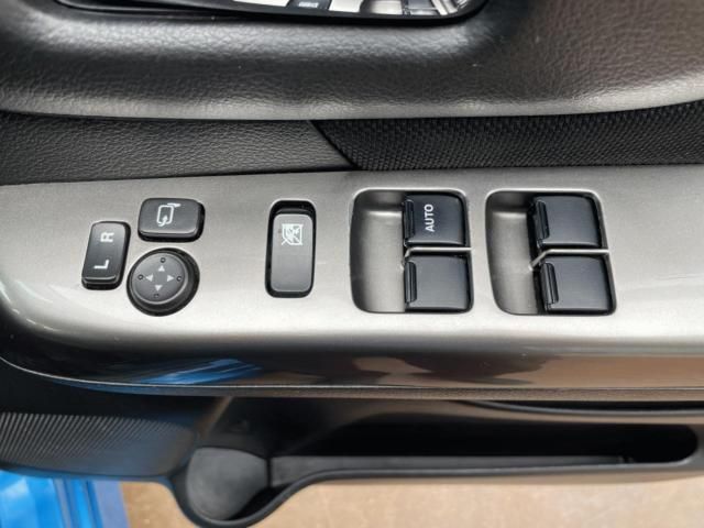 SUZUKI Spacia custom Z 2017