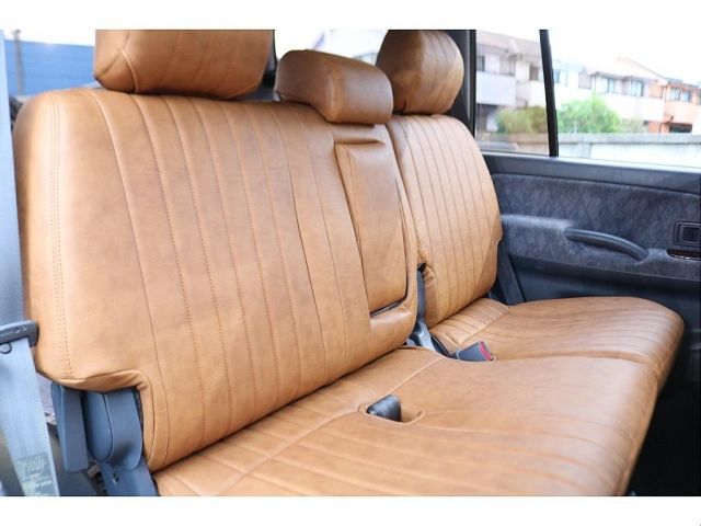 TOYOTA LANDCRUISER PRADO 2001