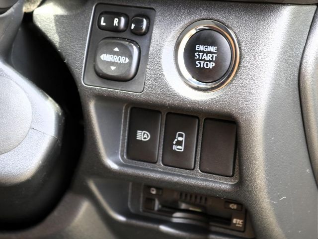 TOYOTA HIACE wagon 2018