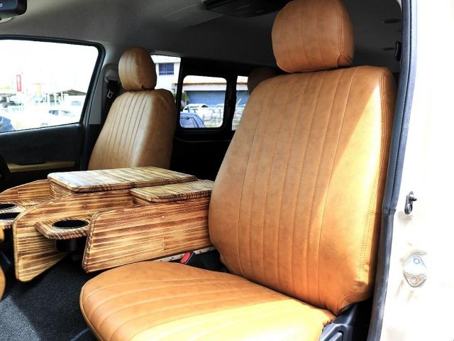 TOYOTA HIACE wagon 2018