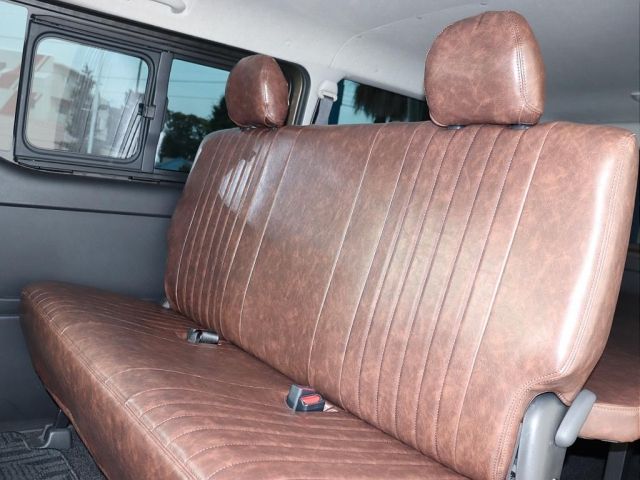 TOYOTA HIACE van 2WD 2022