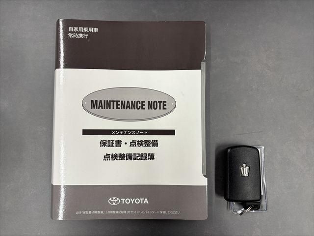 TOYOTA CROWN MAJESTA HYBRID 2016