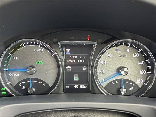 TOYOTA CROWN MAJESTA HYBRID 2016